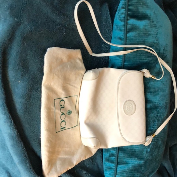 Gucci Handbags - Gucci bag